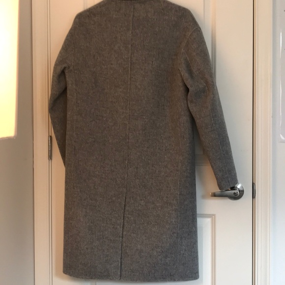 Vince Modern Coat - Picture 3 of 5